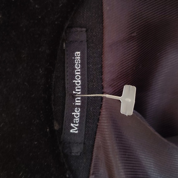 Platinum Pronto Uomo Black Suite - Picture 3 of 5